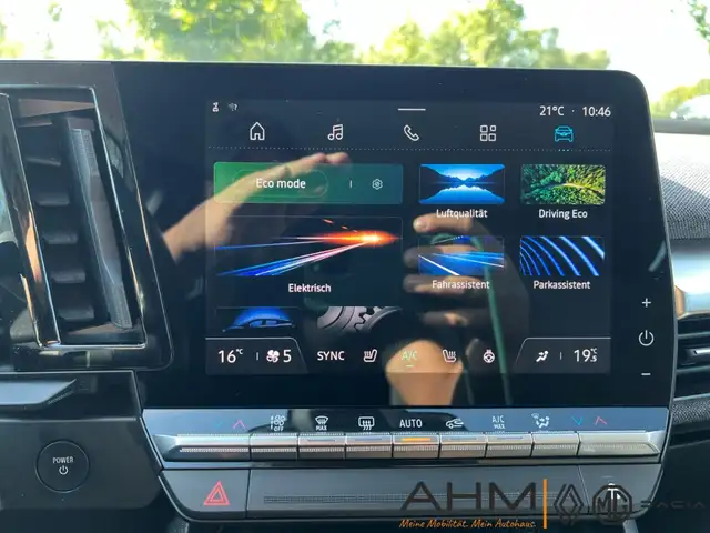 Renault Megane E-Tech view 26