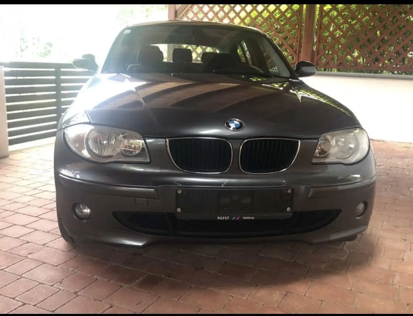 BMW 118 Gris - 2
