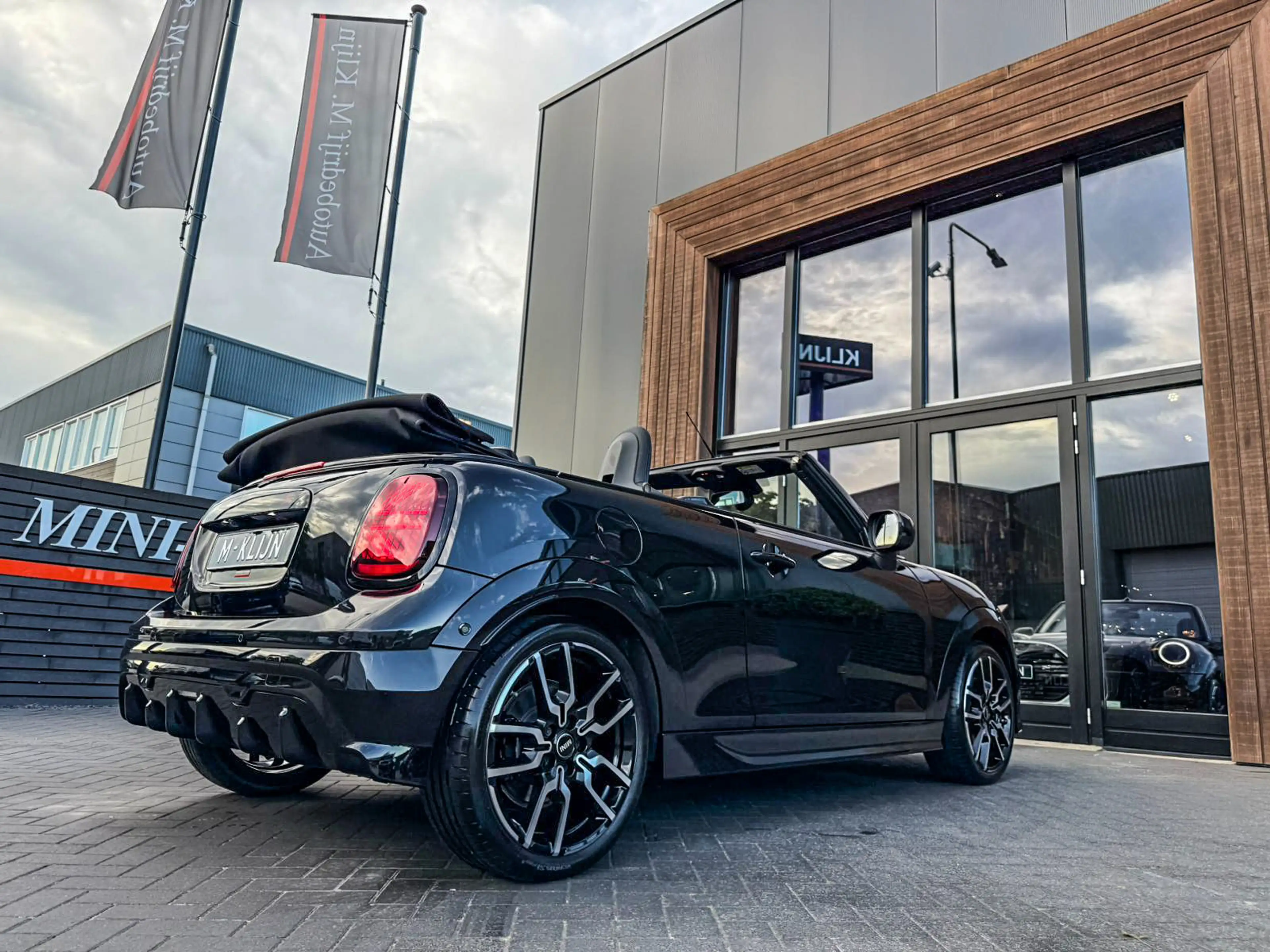 MINI Cooper S Cabrio 2.0 John Cooper Works F1 aut 204pk/Camera/Hk/Head — photo 13