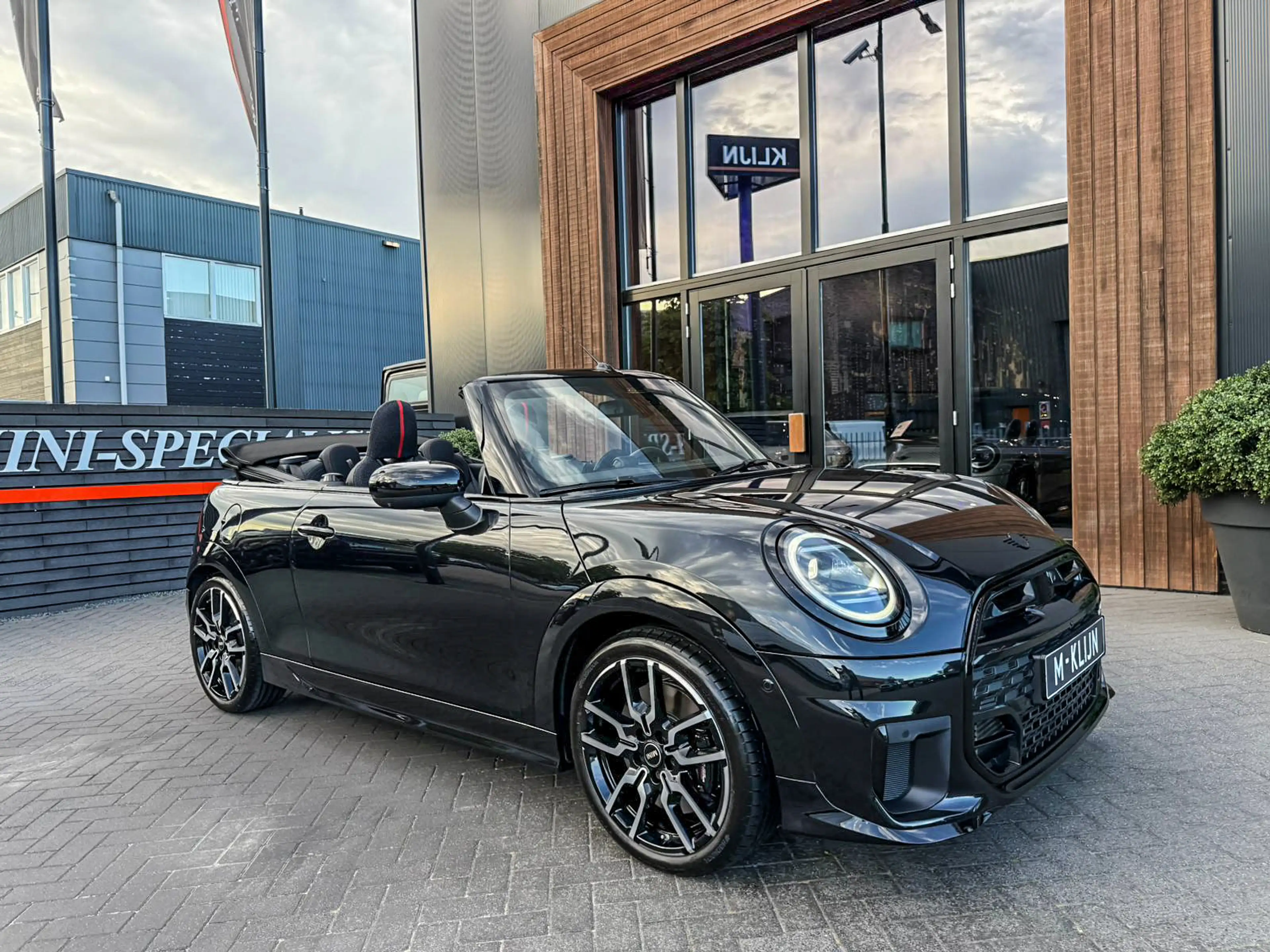 MINI Cooper S Cabrio 2.0 John Cooper Works F1 aut 204pk/Camera/Hk/Head — photo 15