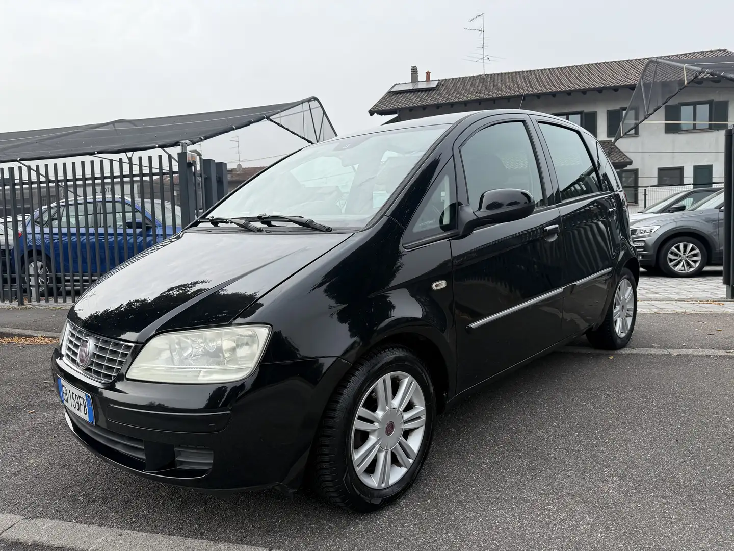 Fiat Idea Idea 1.4 Black Star Per Neopatentati Negru - 2