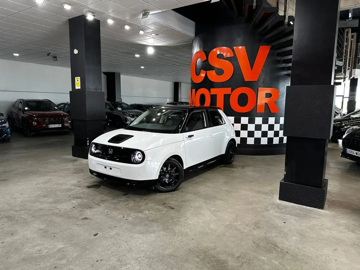 Honda e Advance Llantas 16 Blanco - 2