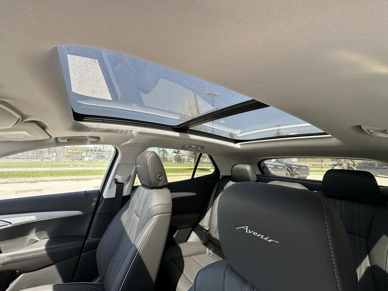 Buick Envision снимка Buick Envision