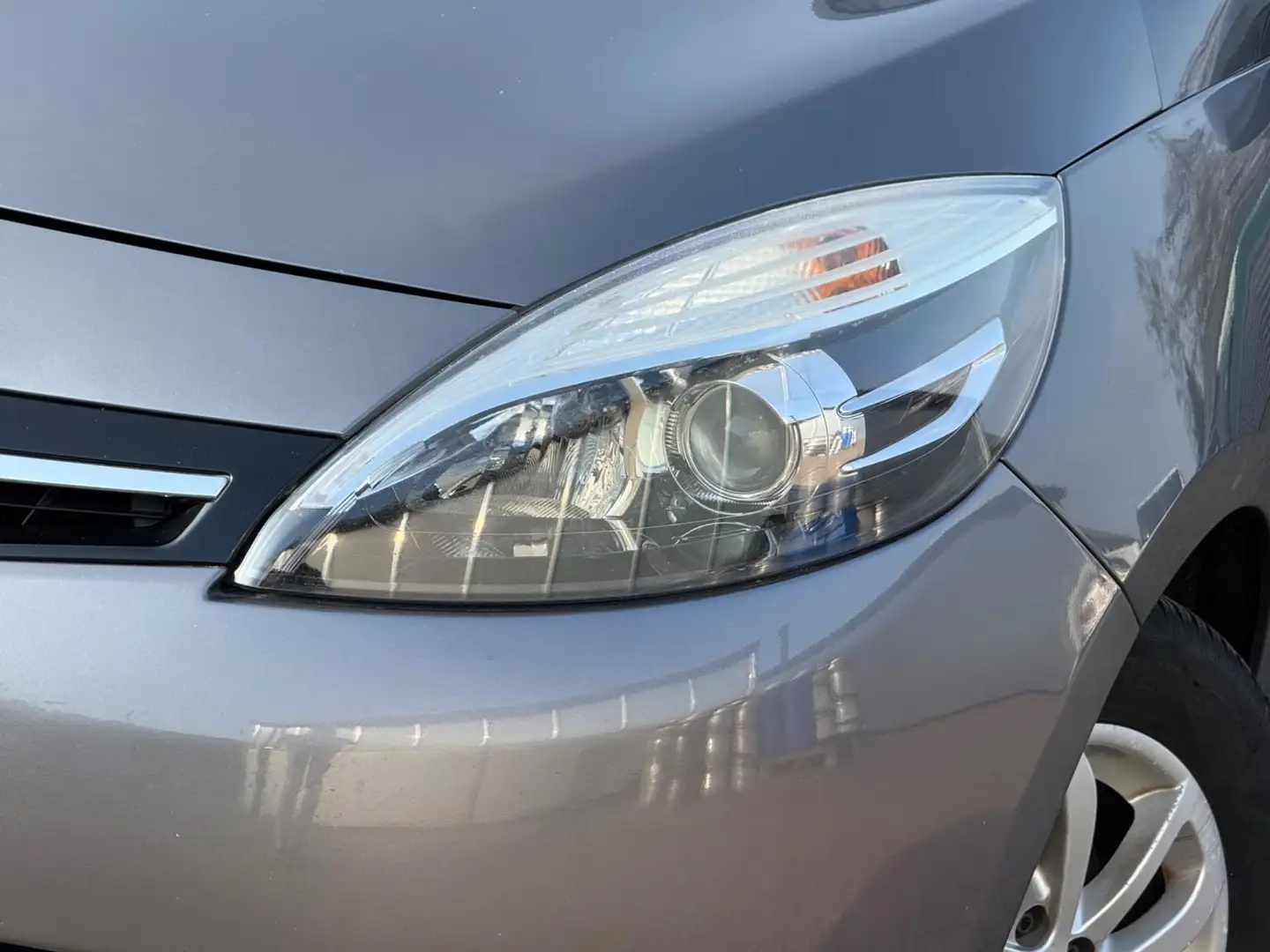 Renault Scenic 1.5 dCi Bose Audio|Trekhaak|Netjes! Grau - 2
