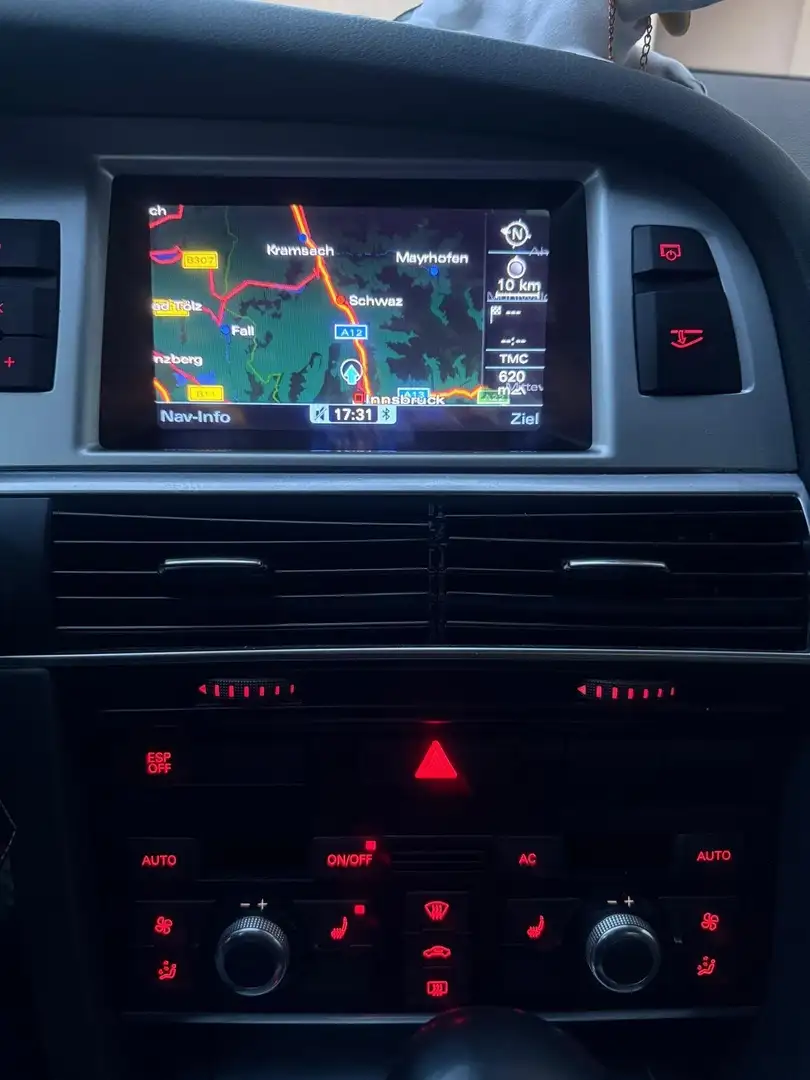 Audi A6 A6 Avant 2,5 V6 TDI Multitronic Grau - 2