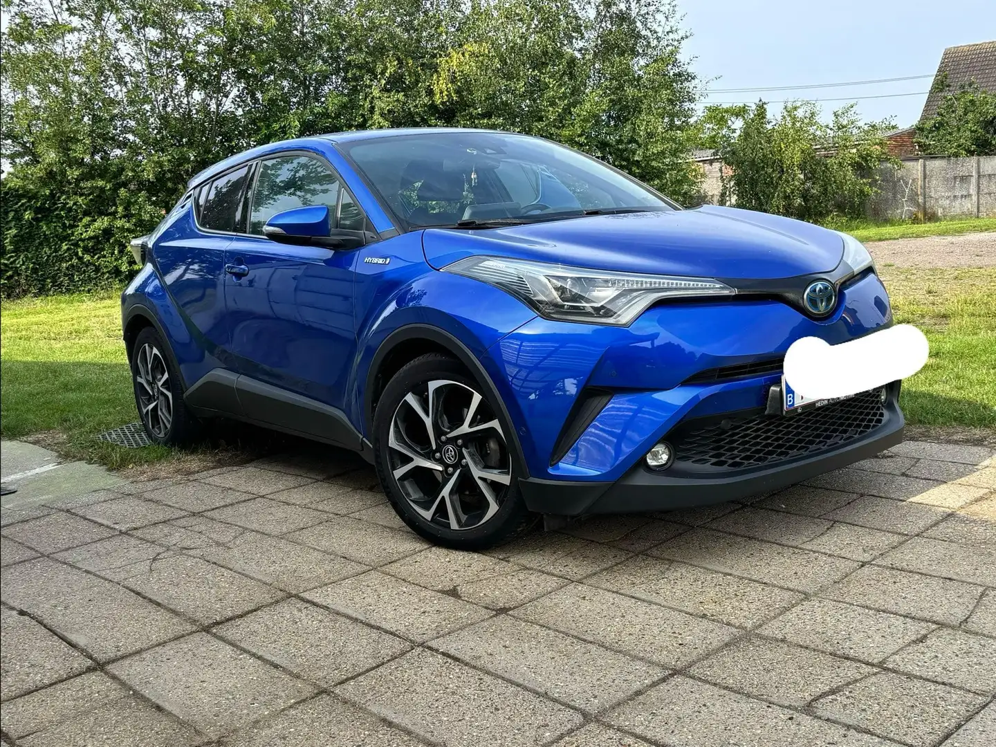 Toyota C-HR Hybrid Club - 1