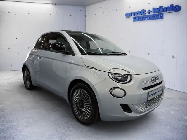 Fiat 500 view 2