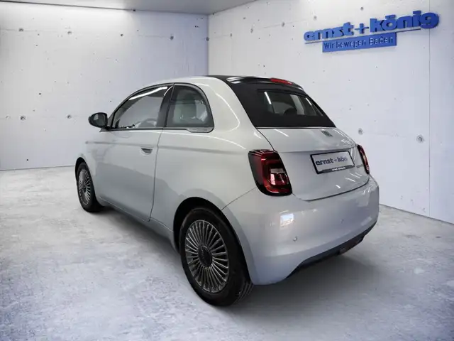 Fiat 500 view 4