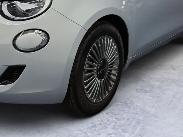 Fiat 500 view 6