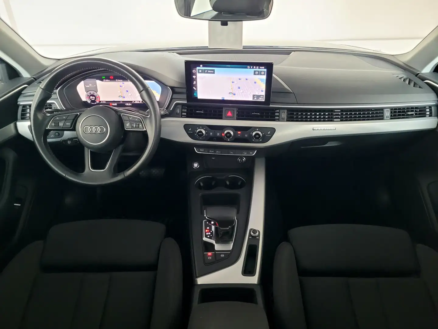 Audi A4 allroad 40 2.0 TDI QUATTRO S TRONIC NAVI GANCIO MATRIX Nero - 2