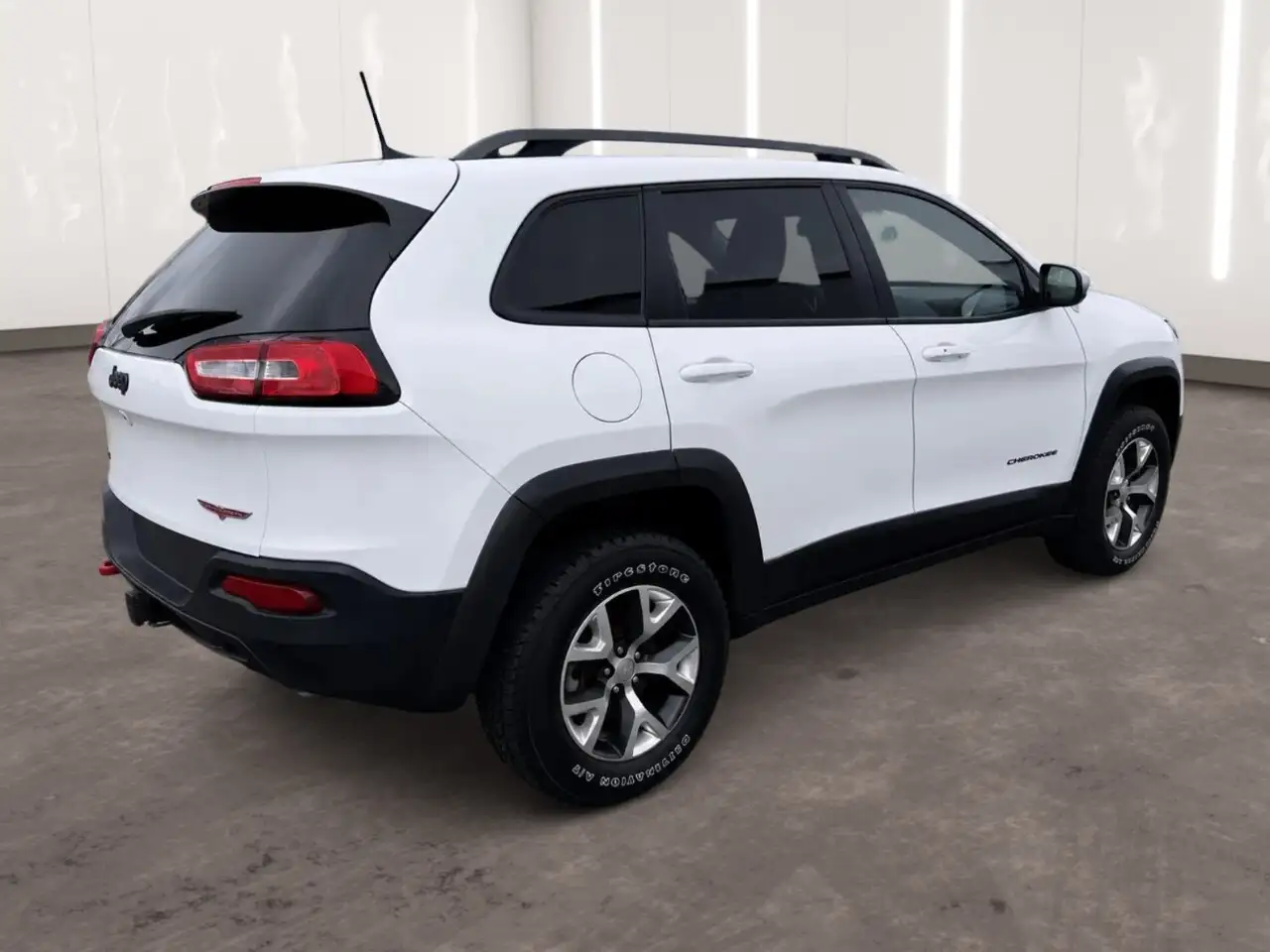 Jeep Cherokee снимка Jeep Cherokee