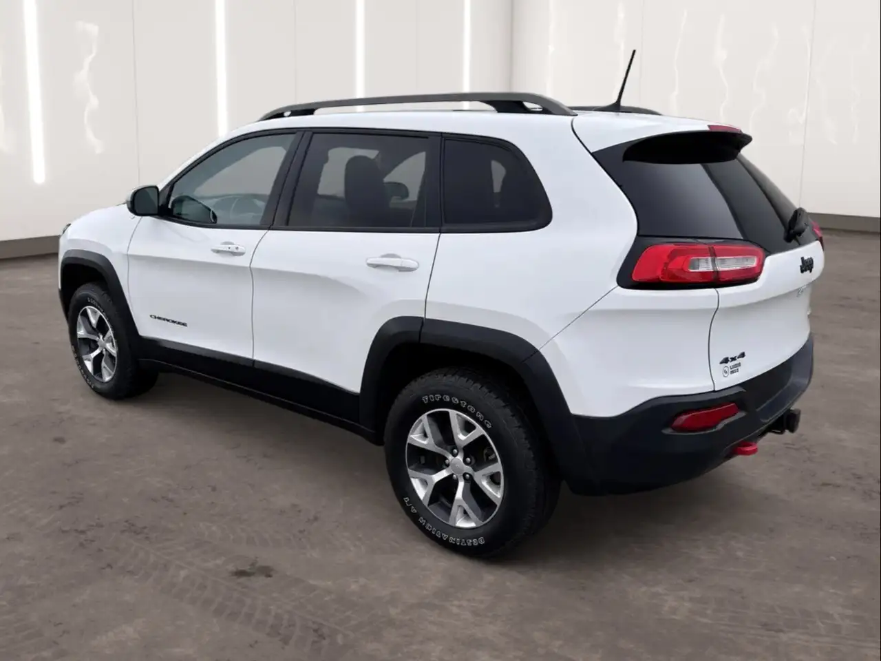 Jeep Cherokee снимка Jeep Cherokee
