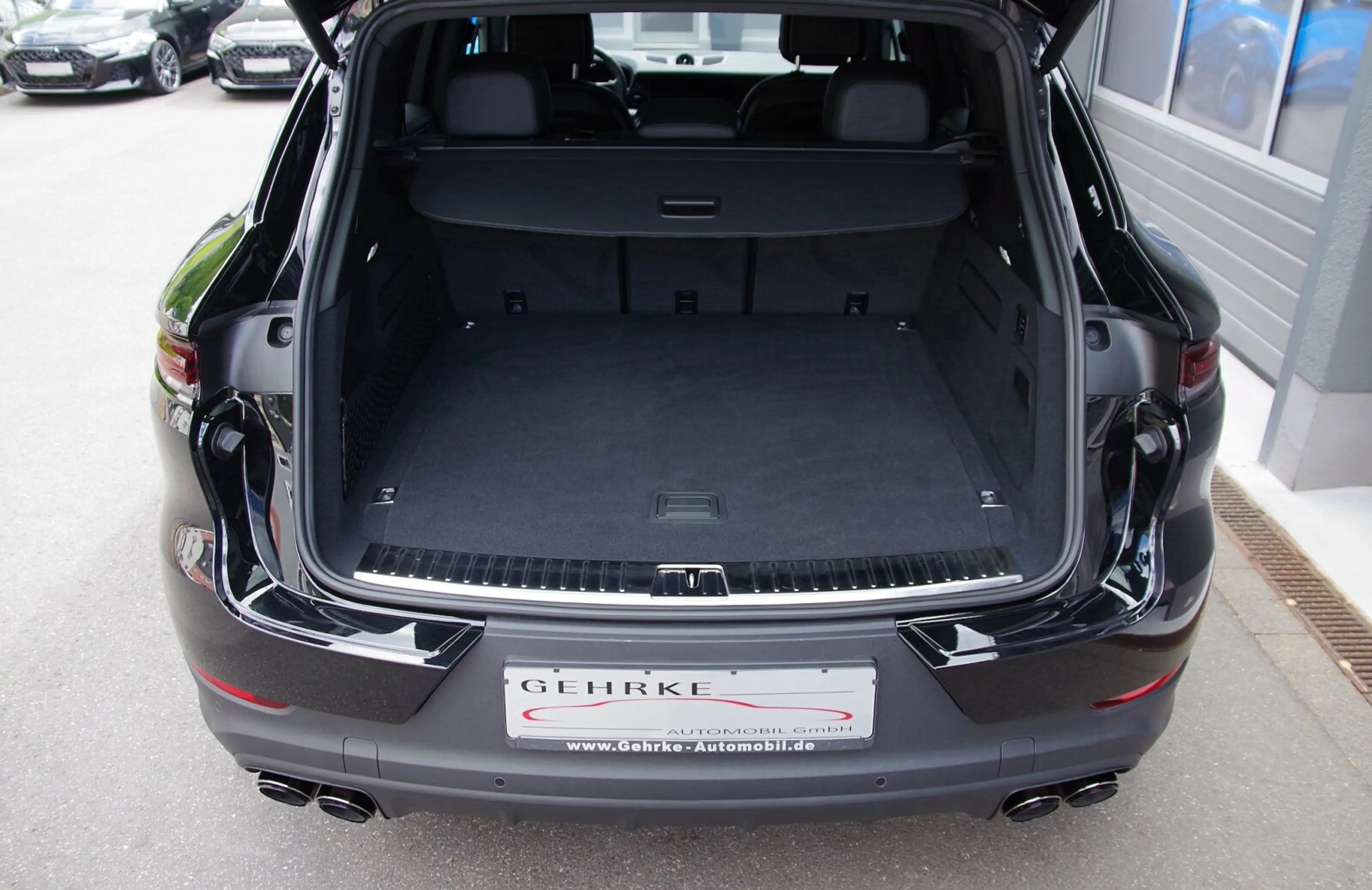 Porsche Cayenne Cayenne E-Hybrid*21"RSSpyder,Luft,Pano,BOSE,ACC* — photo 16