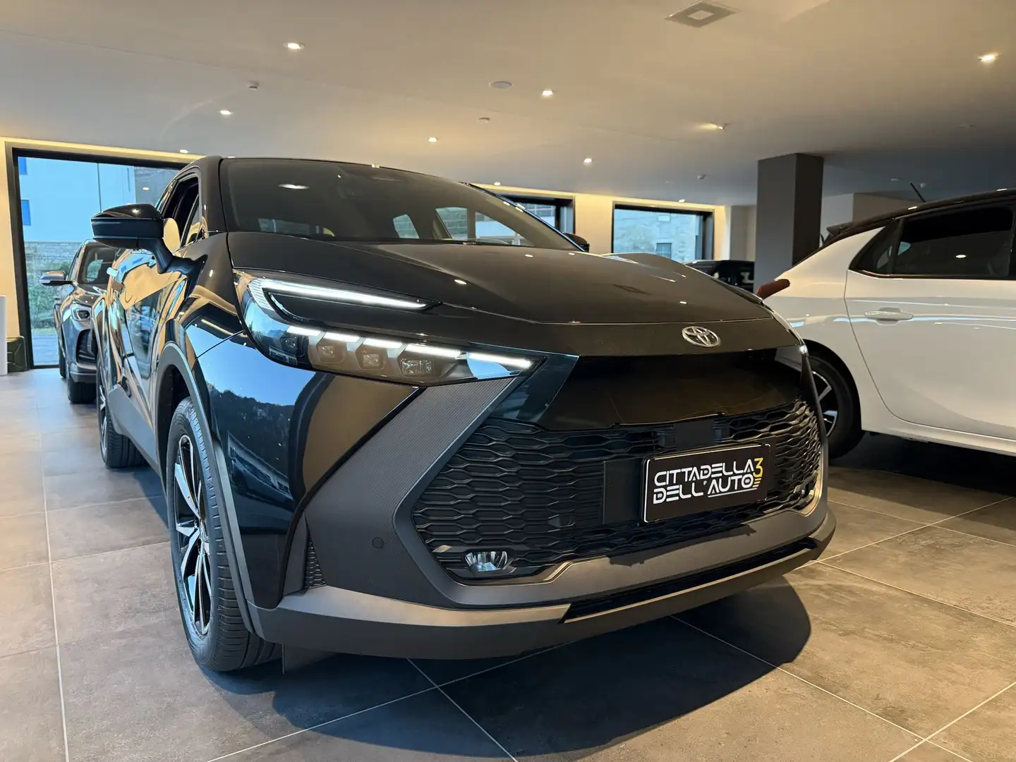 Toyota C-HR C-HR 2.0 PHEV Trend Nero - 1