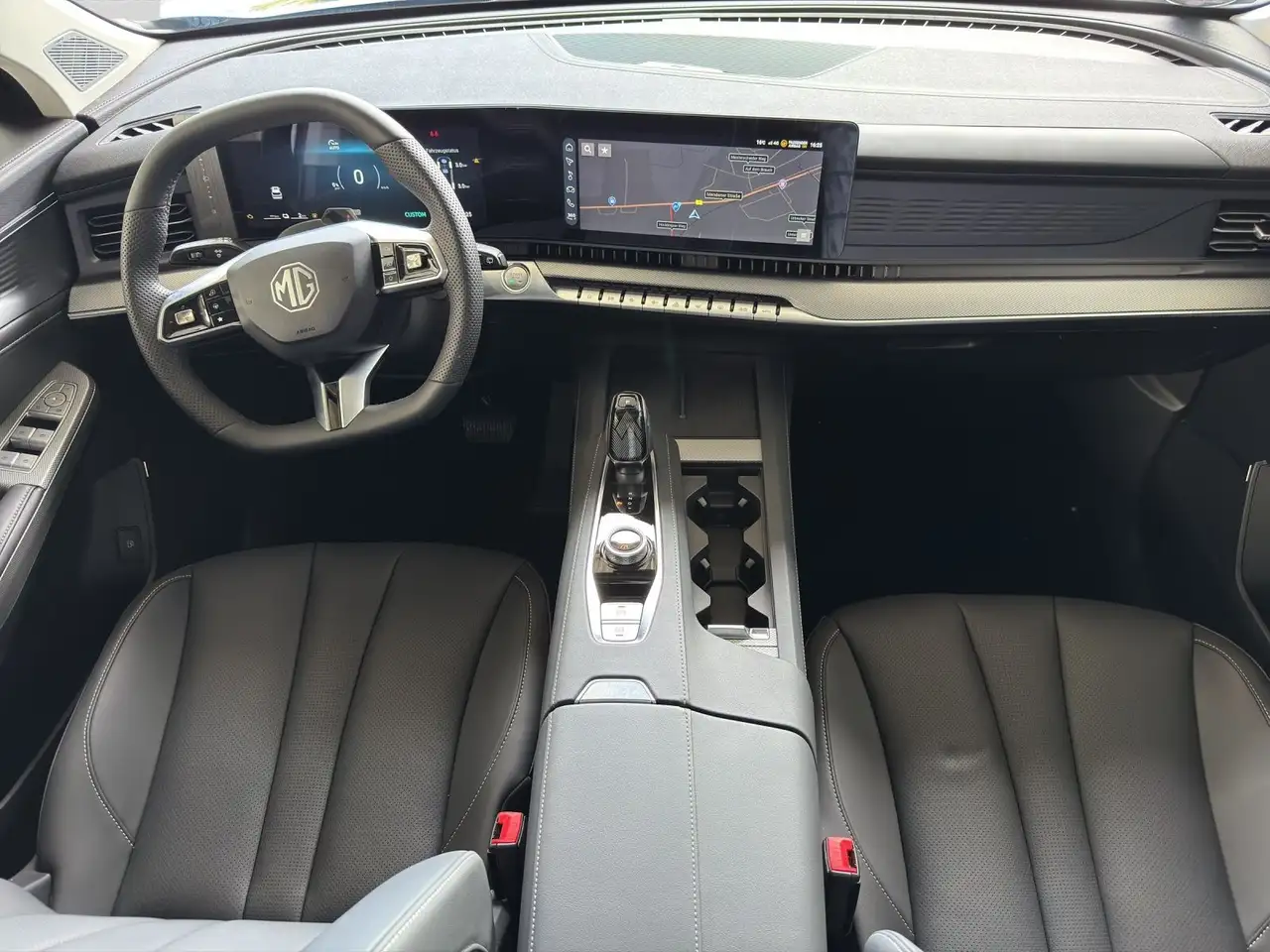 MG MGS9 PHEV Premium 360-Grad-Kamera Bose Pano Memo, миниатюра 5