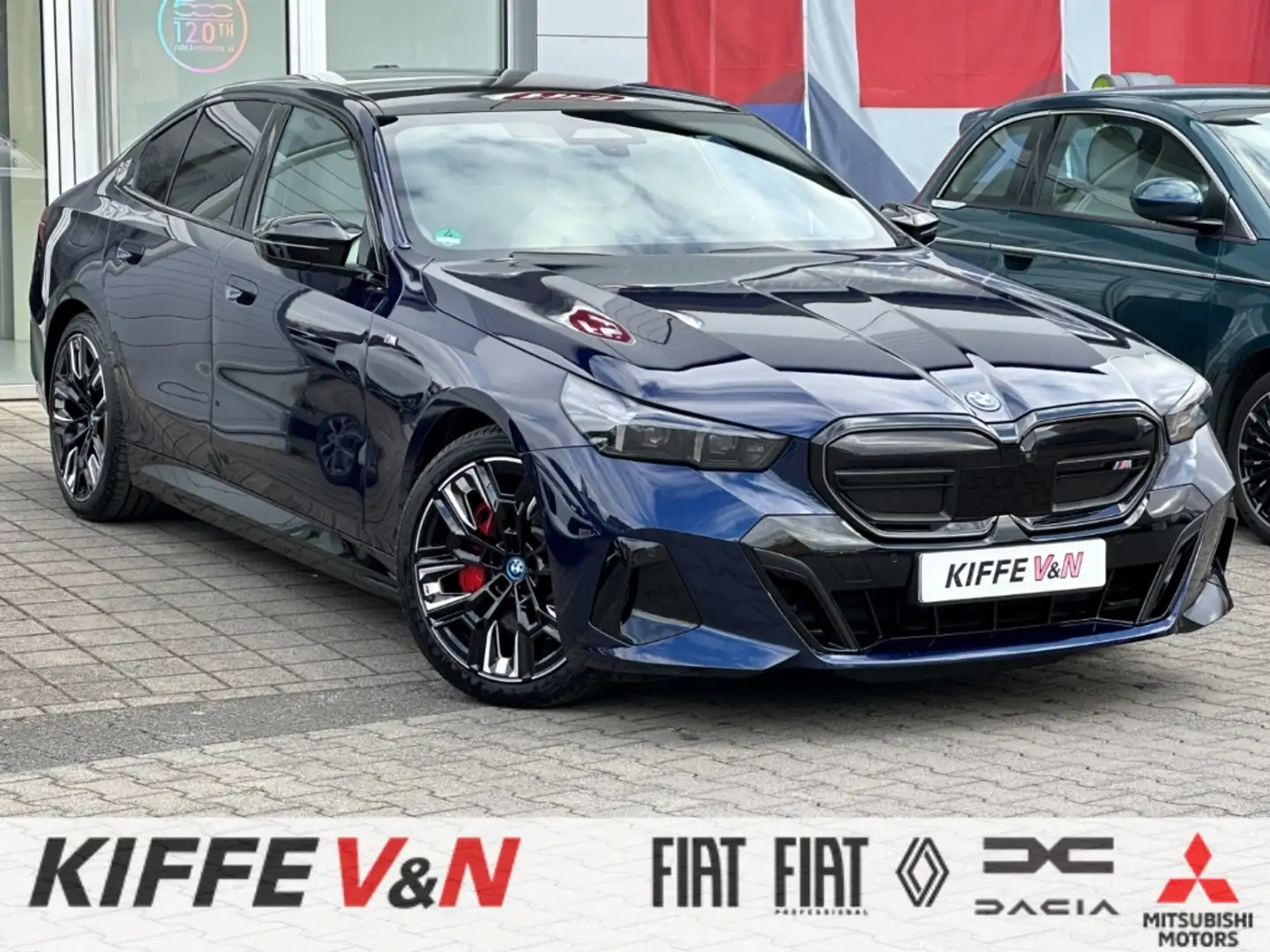 BMW i5 M60 xDrive ICONIC PANO KLIMASITZ DAP B&W PA+ Bleu - 1