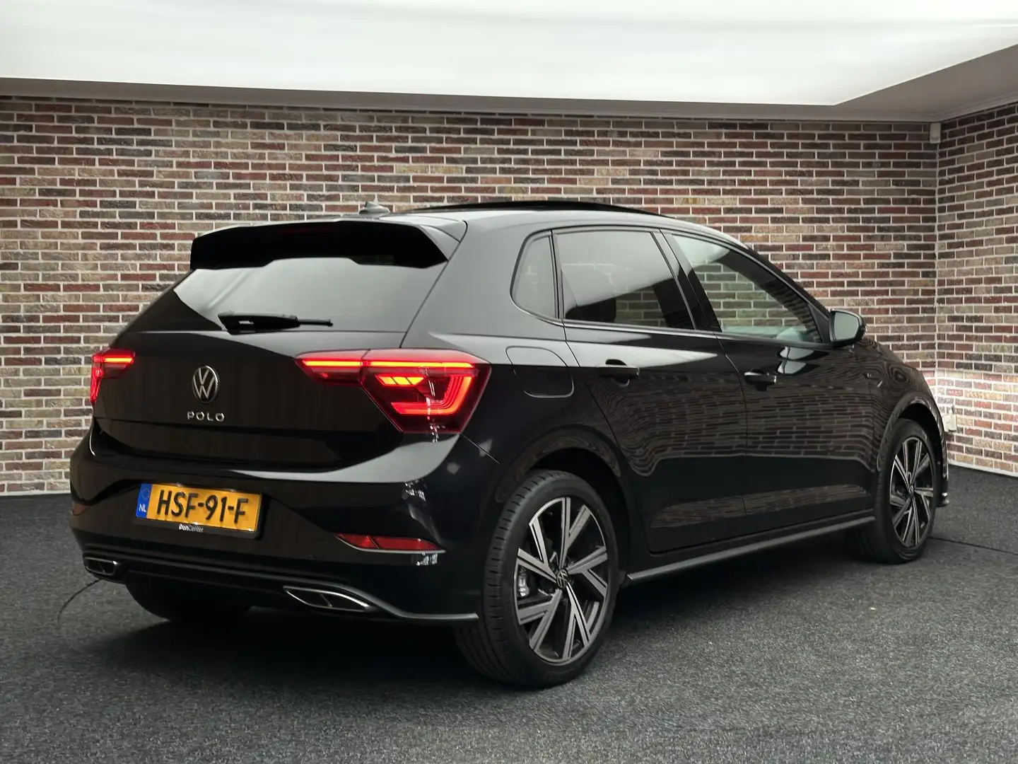 Volkswagen Polo 1.0 TSI R-Line Business | Dak| IQ Light| Zwart - 2