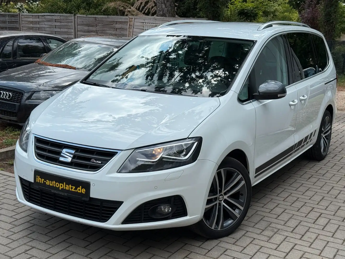 SEAT Alhambra 2.0 TDI DSG FR-Line 7-Sitzer,Xenon,Navi Weiß - 1