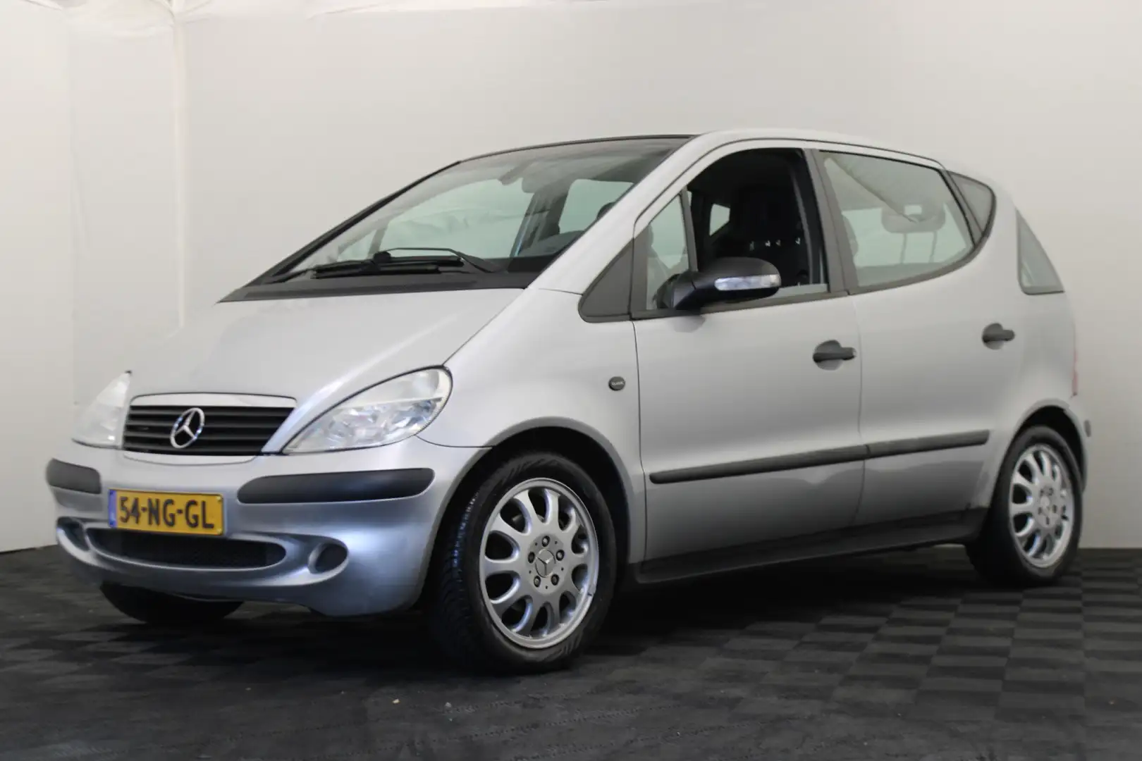 Mercedes-Benz A 140 Elegance Lang Grijs - 1