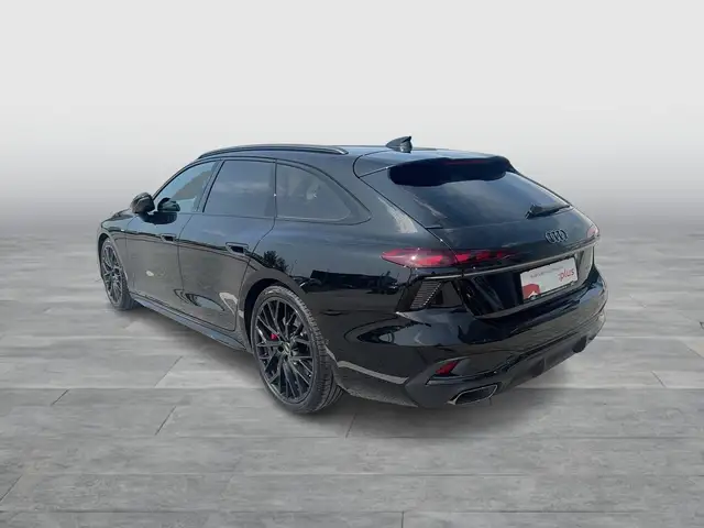 Audi A6 view 4