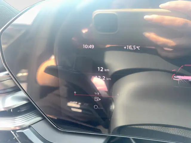Audi A6 view 18