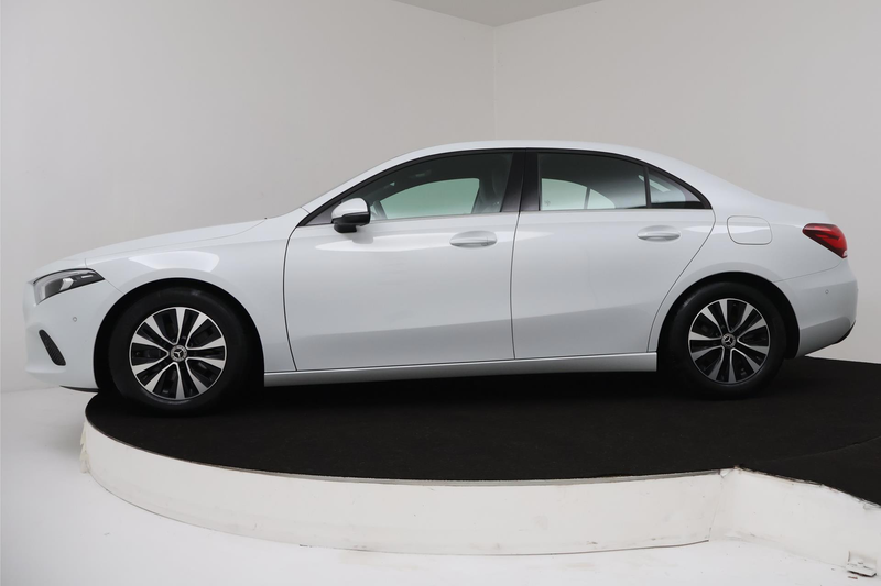 Mercedes-Benz A 180 Business Solution (NAVIGATIE, CAMERA, STOELVERWARM — photo 2