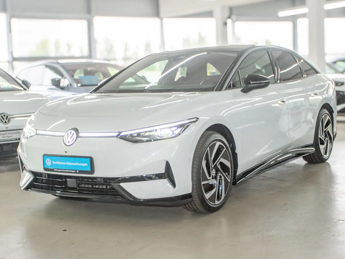 Volkswagen ID.7 Pro Navi Kamera Pano AHK ACC SHZ Weiß - 1