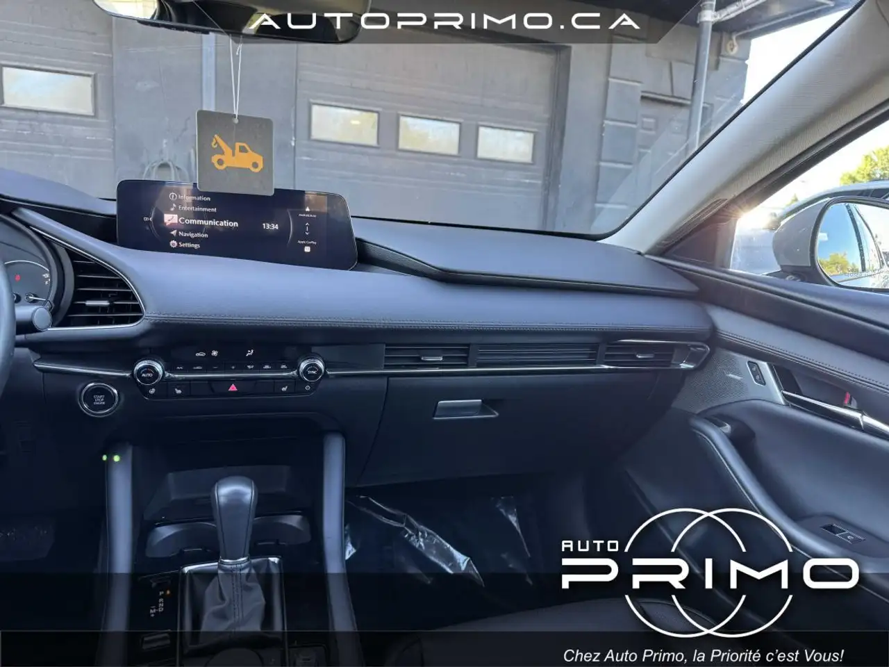 Mazda 3 снимка Mazda 3