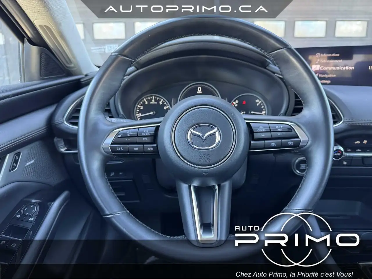 Mazda 3 снимка Mazda 3