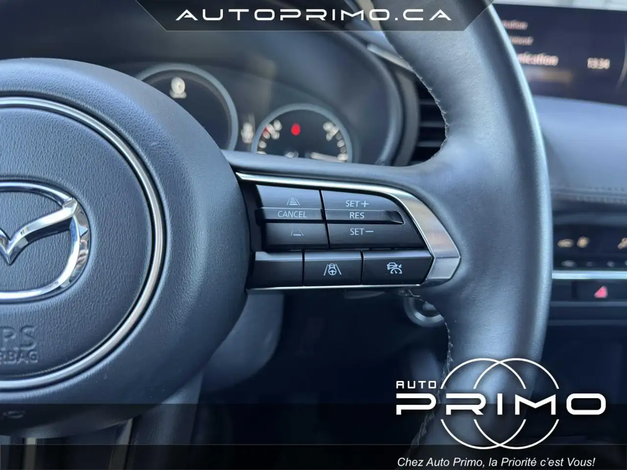 Mazda 3 снимка Mazda 3