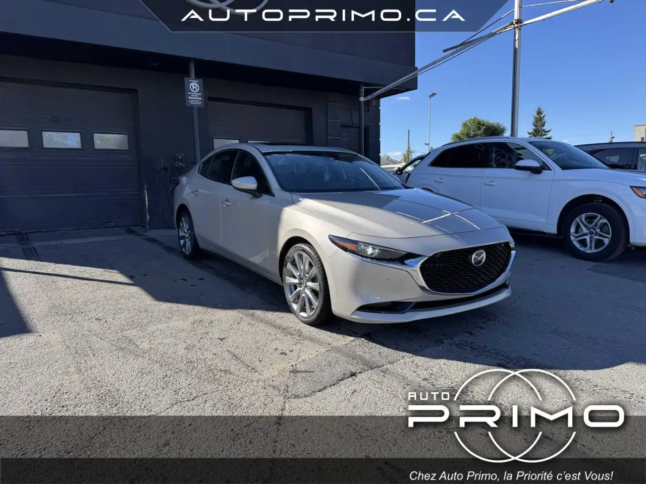 Mazda 3 снимка Mazda 3