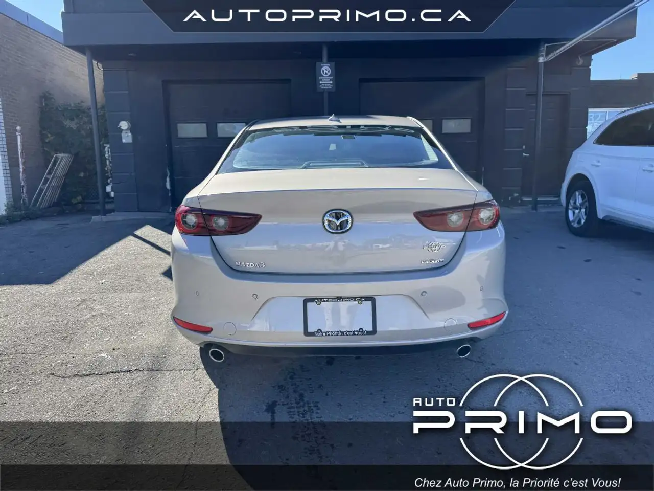 Mazda 3 снимка Mazda 3