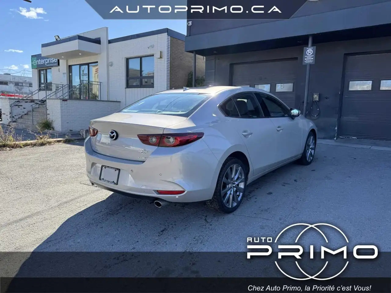 Mazda 3 снимка Mazda 3