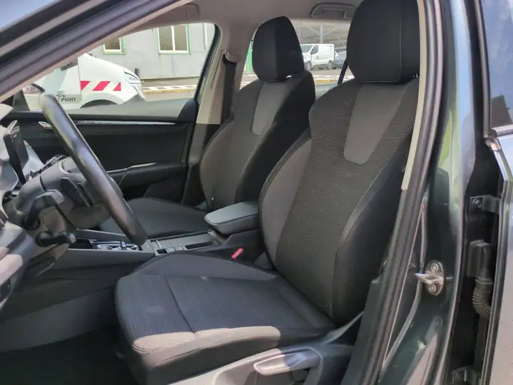 Skoda Octavia Octavia Combi 2.0 TDI 150 ch SCR FAP DSG7 4x4 Business — photo 8