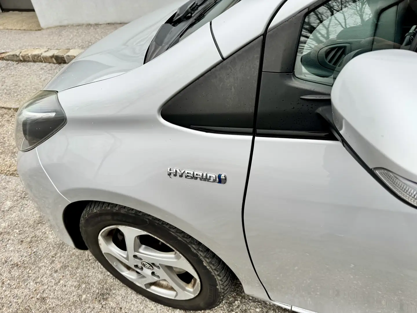 Toyota Yaris 1,5 VVT-i Hybrid Active - 2