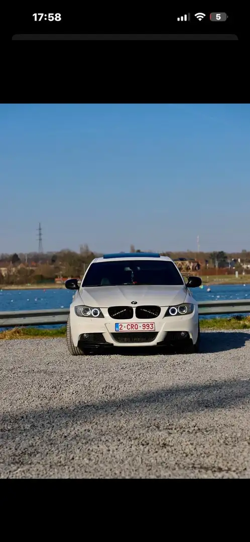 BMW 320 dA - 1