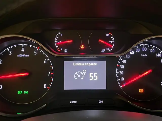 Opel Crossland X view 30