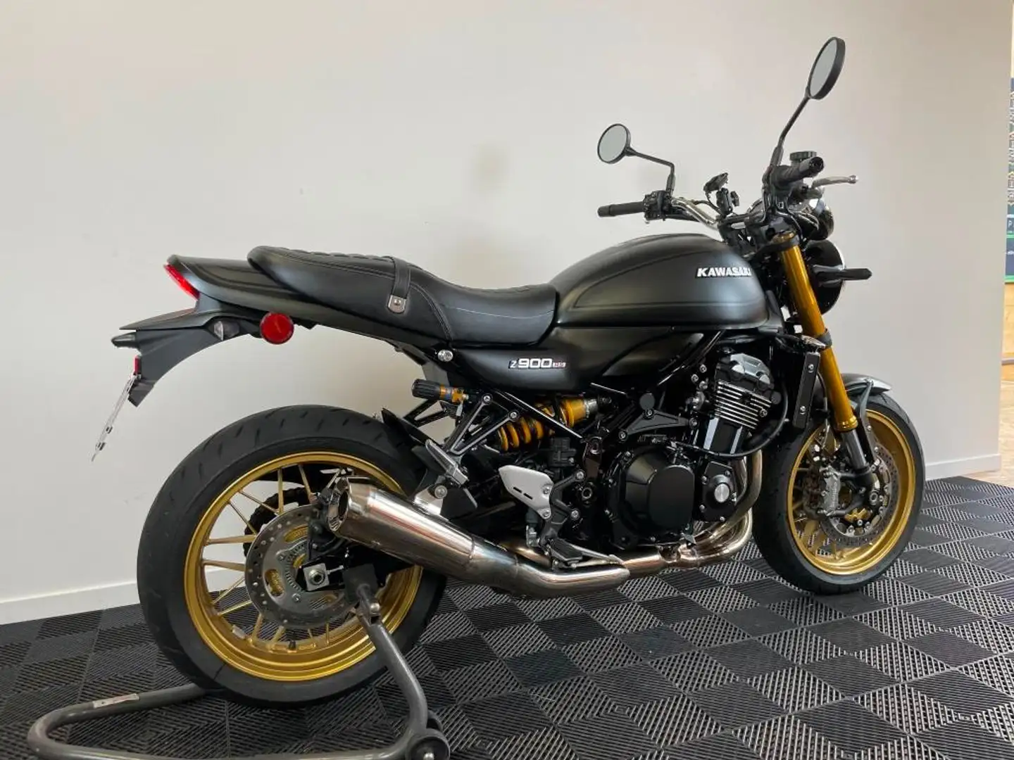 Kawasaki Z900RS SE + Tva Récupérable + RK Approved Zwart - 2