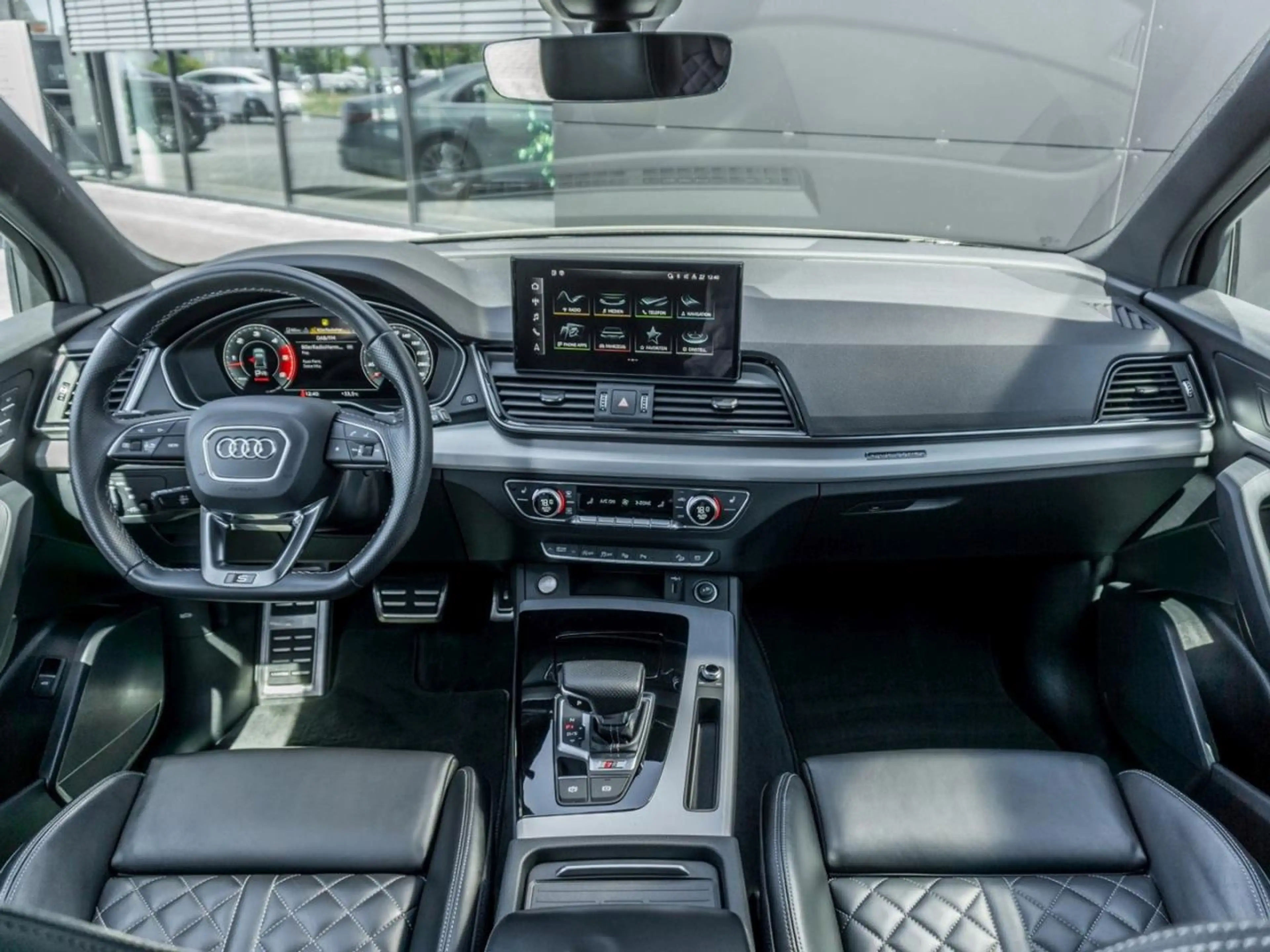 Audi SQ5 3.0 TDI MMINavi+ Panorama Kamera Memory AHK — photo 12