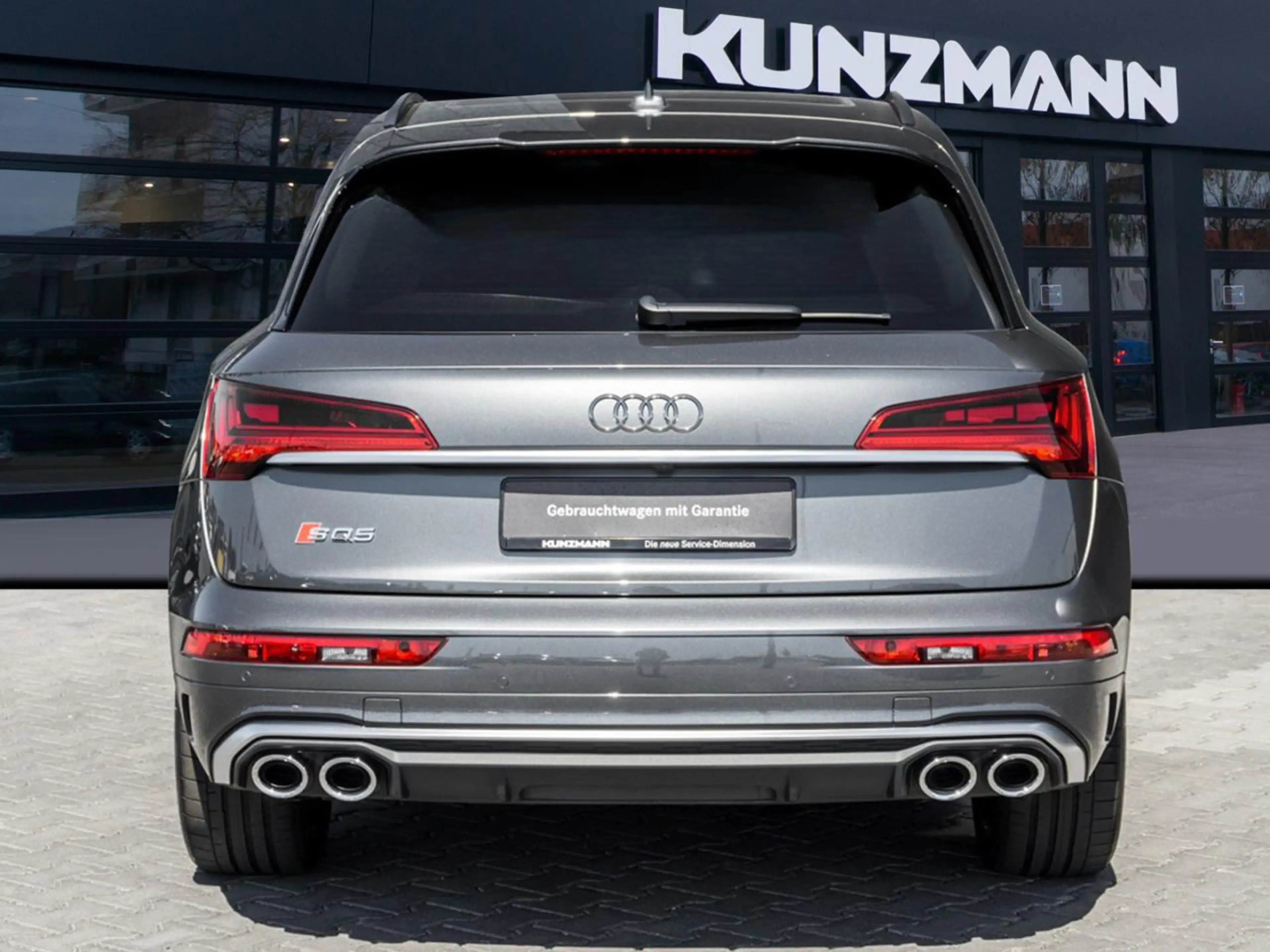 Audi SQ5 3.0 TDI MMINavi+ Panorama Kamera Memory AHK — photo 4