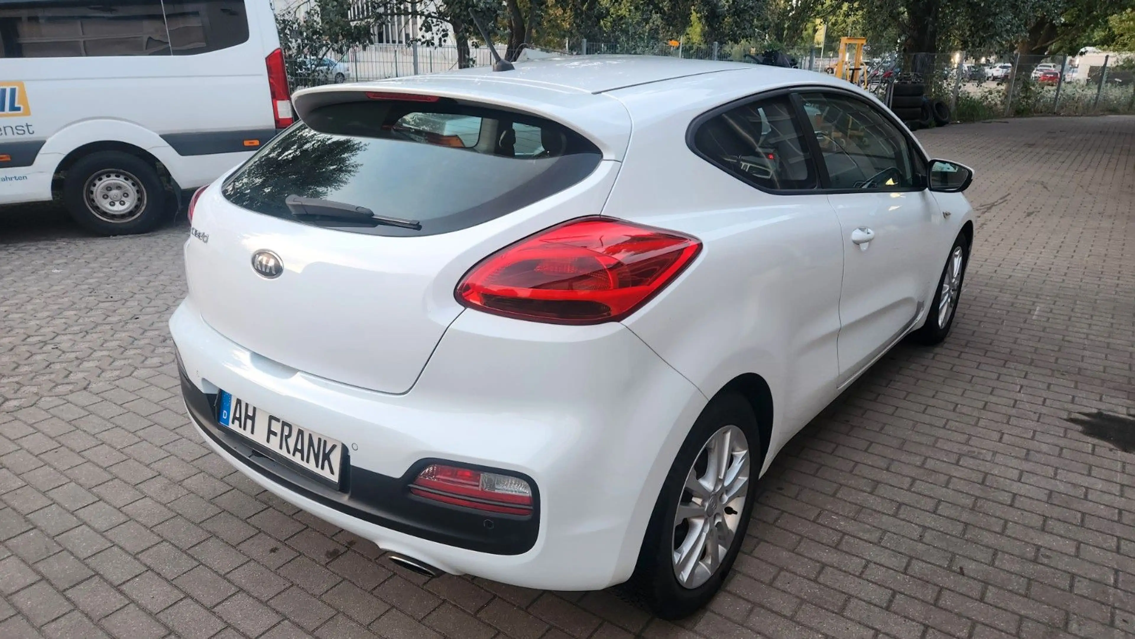 Kia ProCeed / pro_cee'd ProCeed Edition 7*Emotion-Paket*HU/AU neu*1.Hand — photo 6