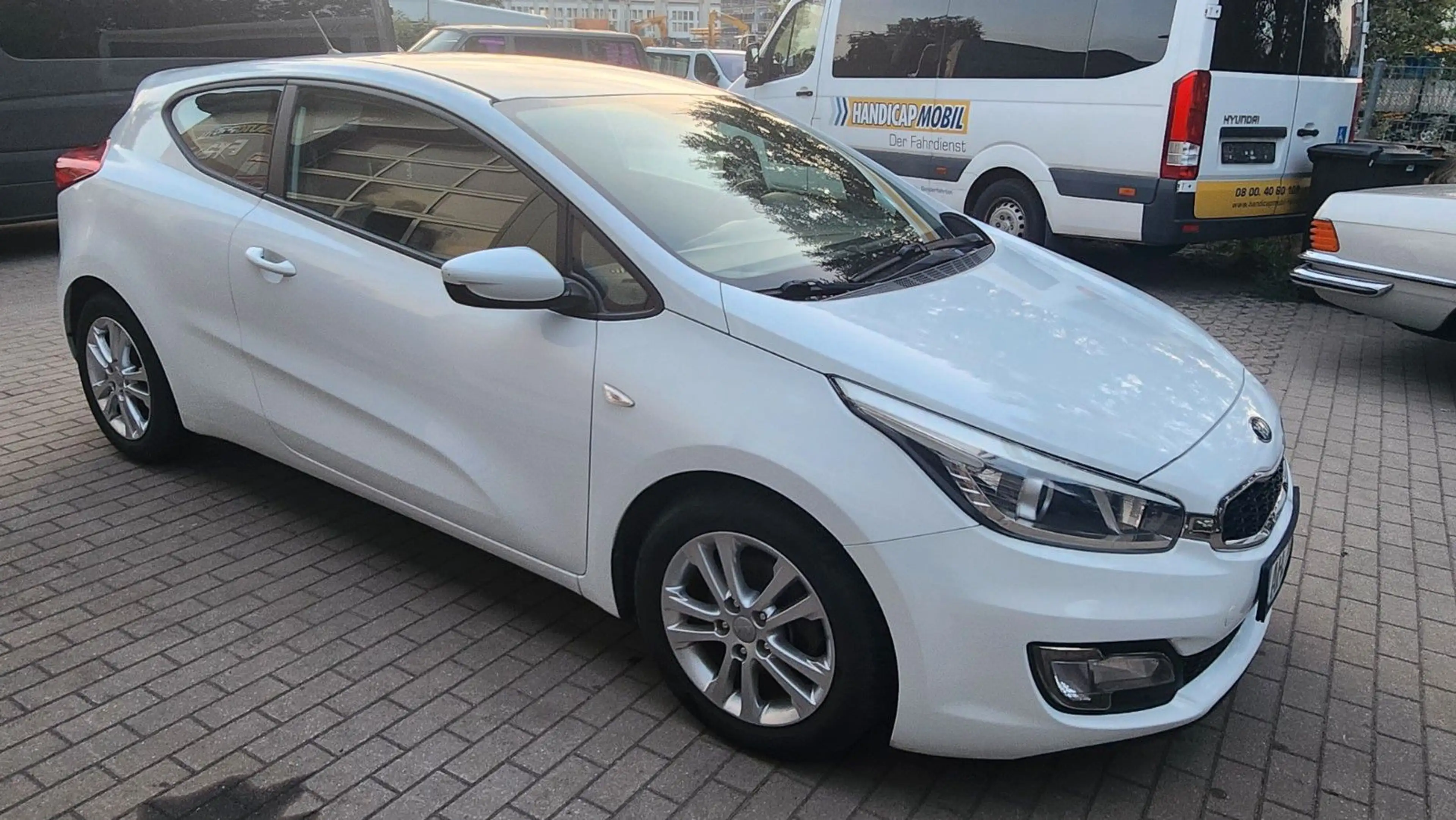 Kia ProCeed / pro_cee'd ProCeed Edition 7*Emotion-Paket*HU/AU neu*1.Hand — photo 9