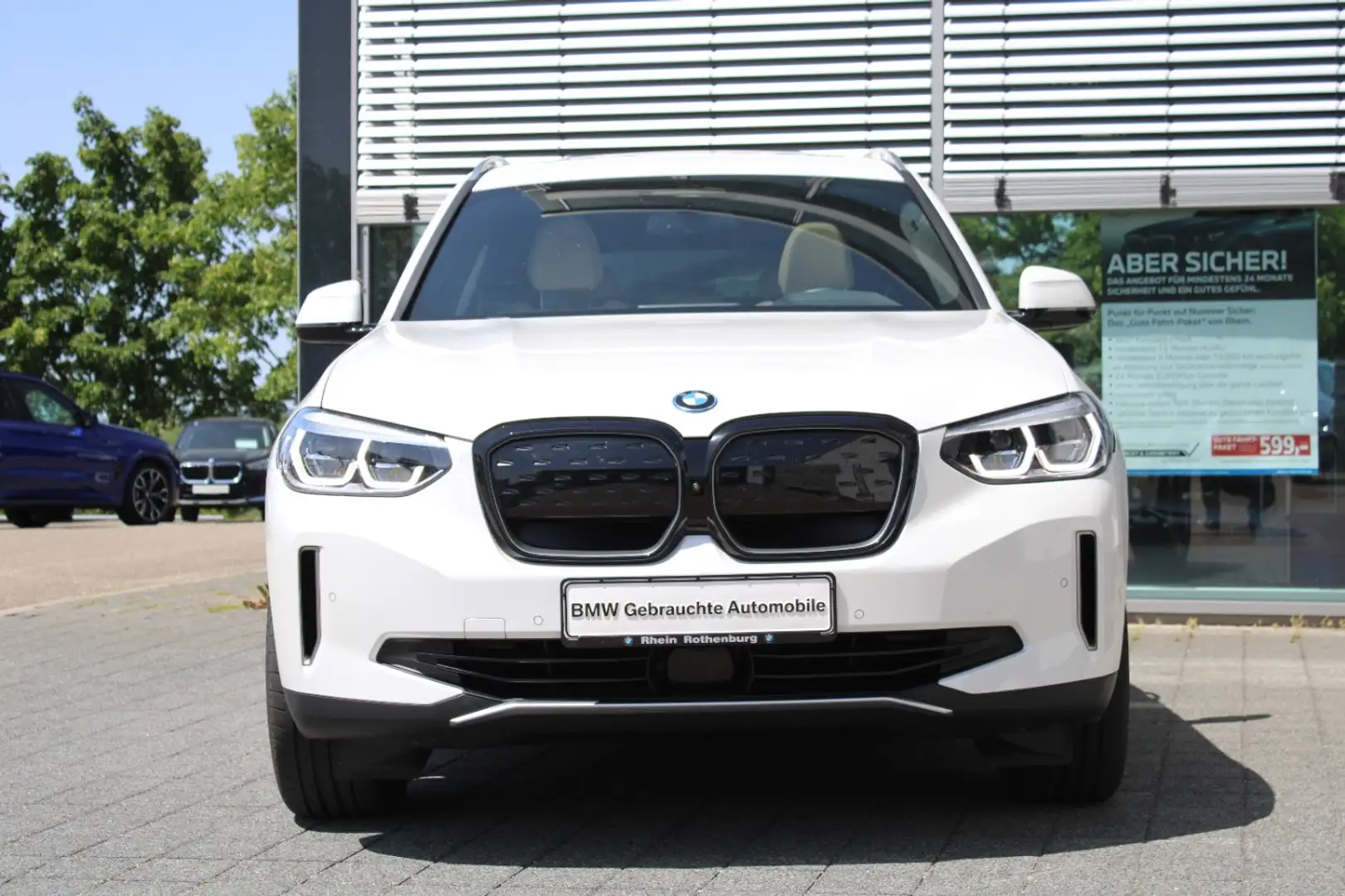 BMW iX3 Impressive HeadUp AHK 360 Cam ACC Harman Pan Wit - 2
