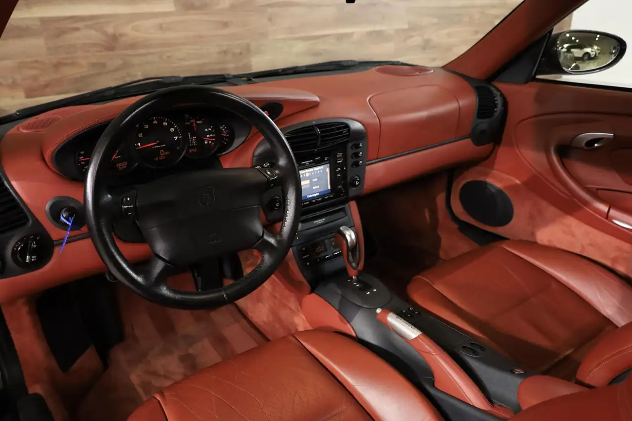 Porsche 996 3.4 Carrera, foto 3