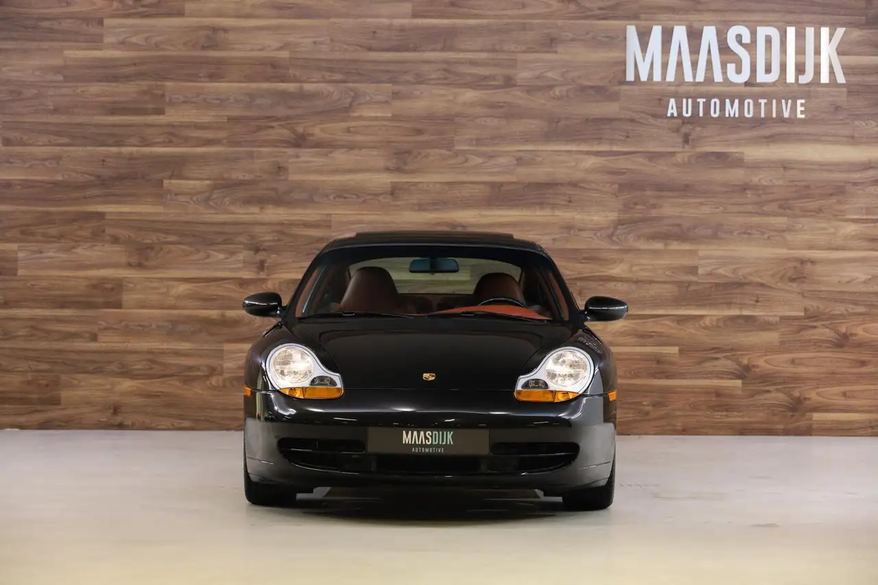 Porsche 996 3.4 Carrera, foto 2