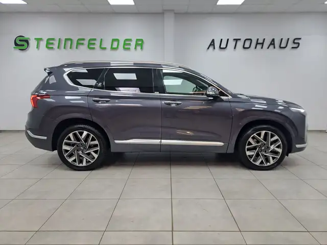 Hyundai Santa Fe view 4