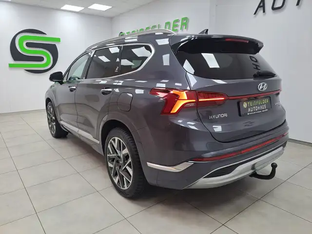 Hyundai Santa Fe view 5