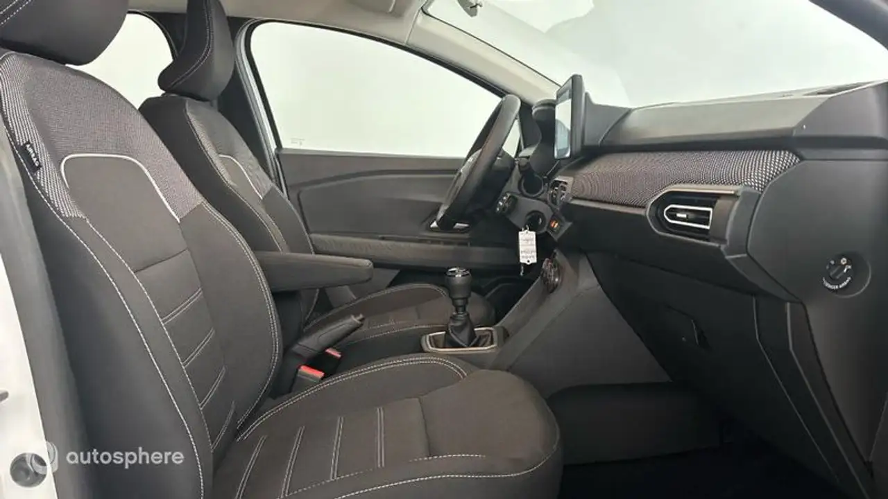 Dacia Sandero Sandero — photo 15