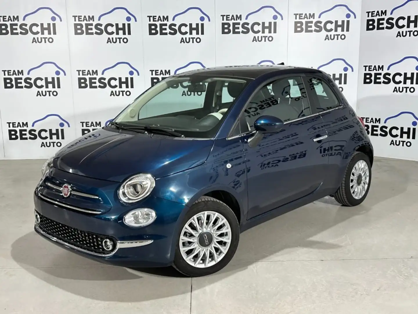 Fiat 500 1.0 Hybrid Dolcevita Blauw - 1