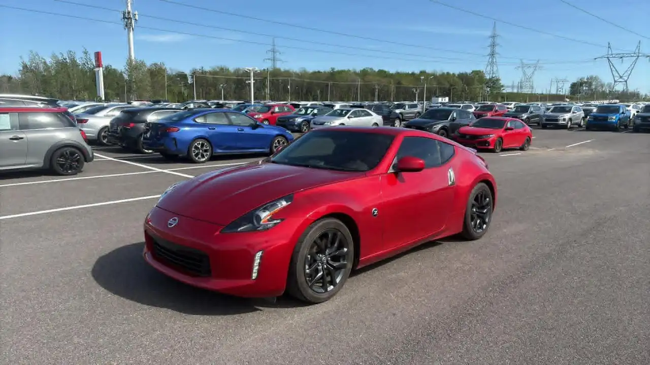 Nissan 370Z снимка Nissan 370Z